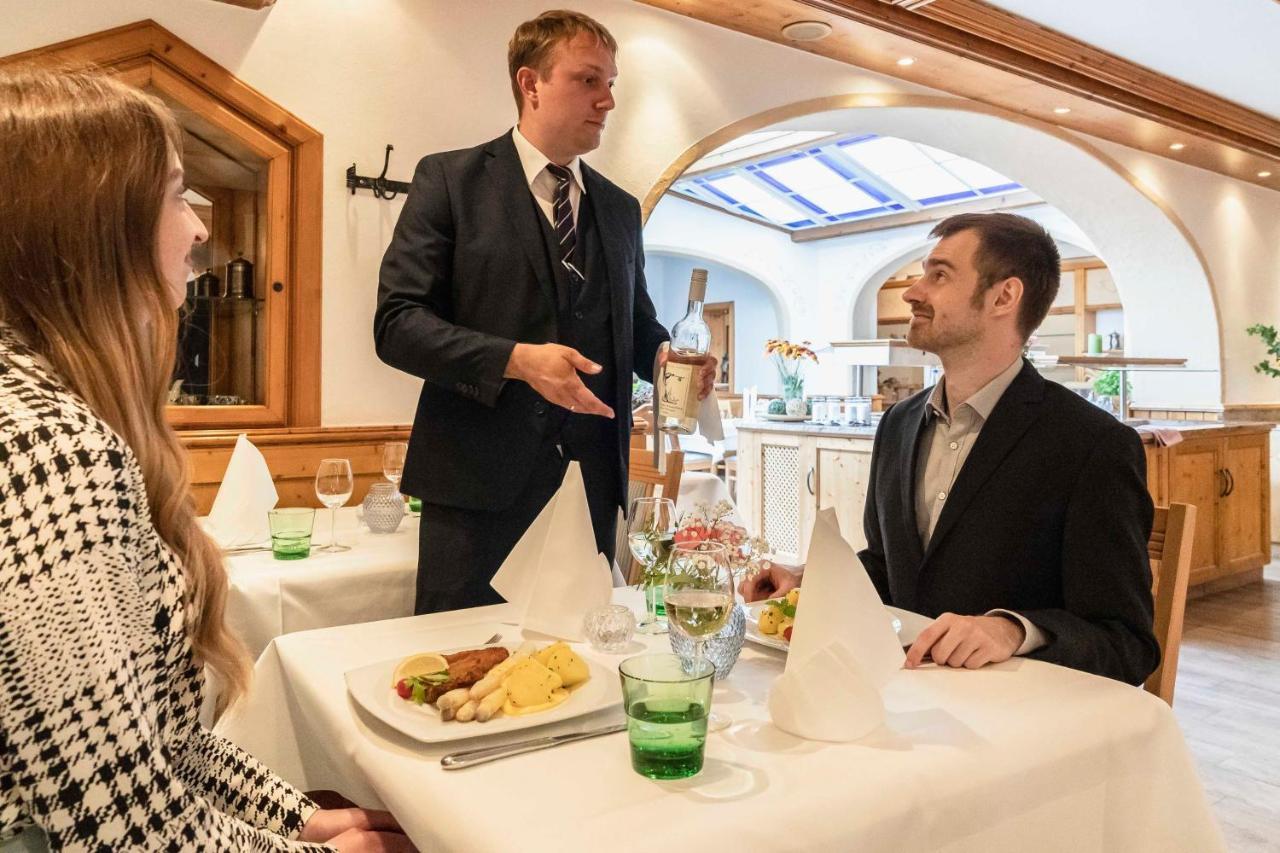 Hotel Markgraf Lehnin Zewnętrze zdjęcie