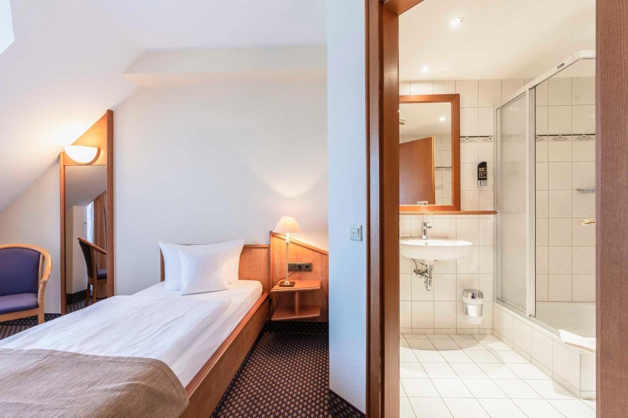 Hotel Markgraf Lehnin Zewnętrze zdjęcie